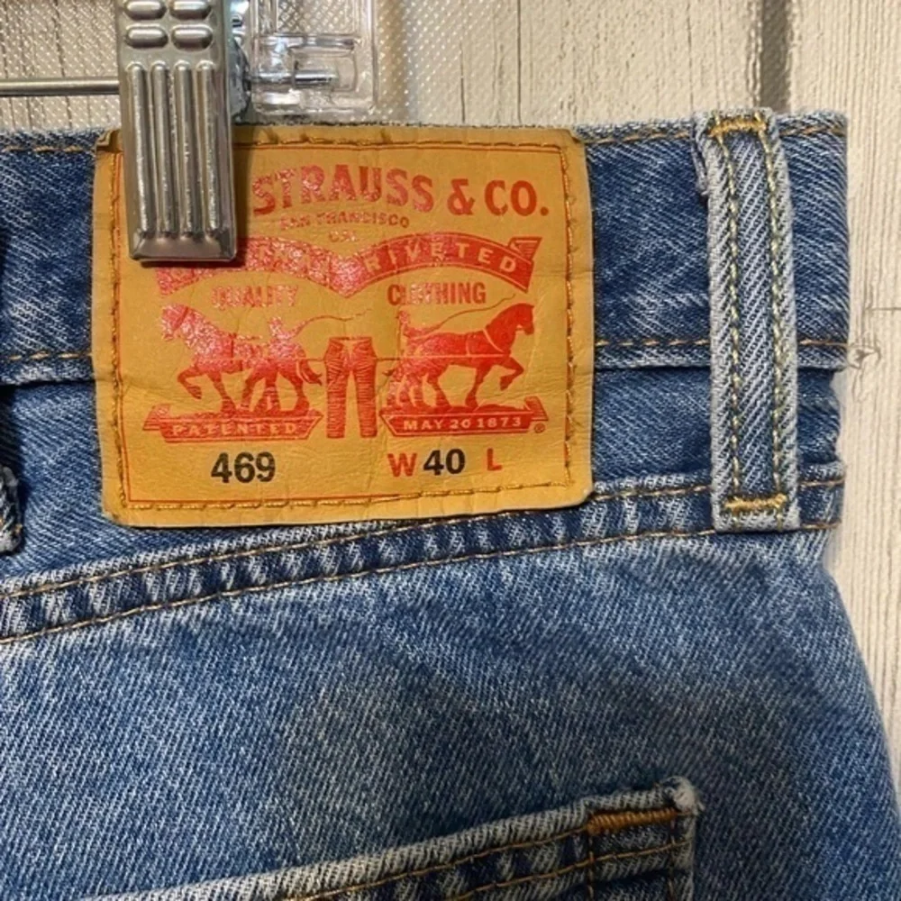 Levis 469 Size 40 Dad‎ Jean Shorts Loose Fit.